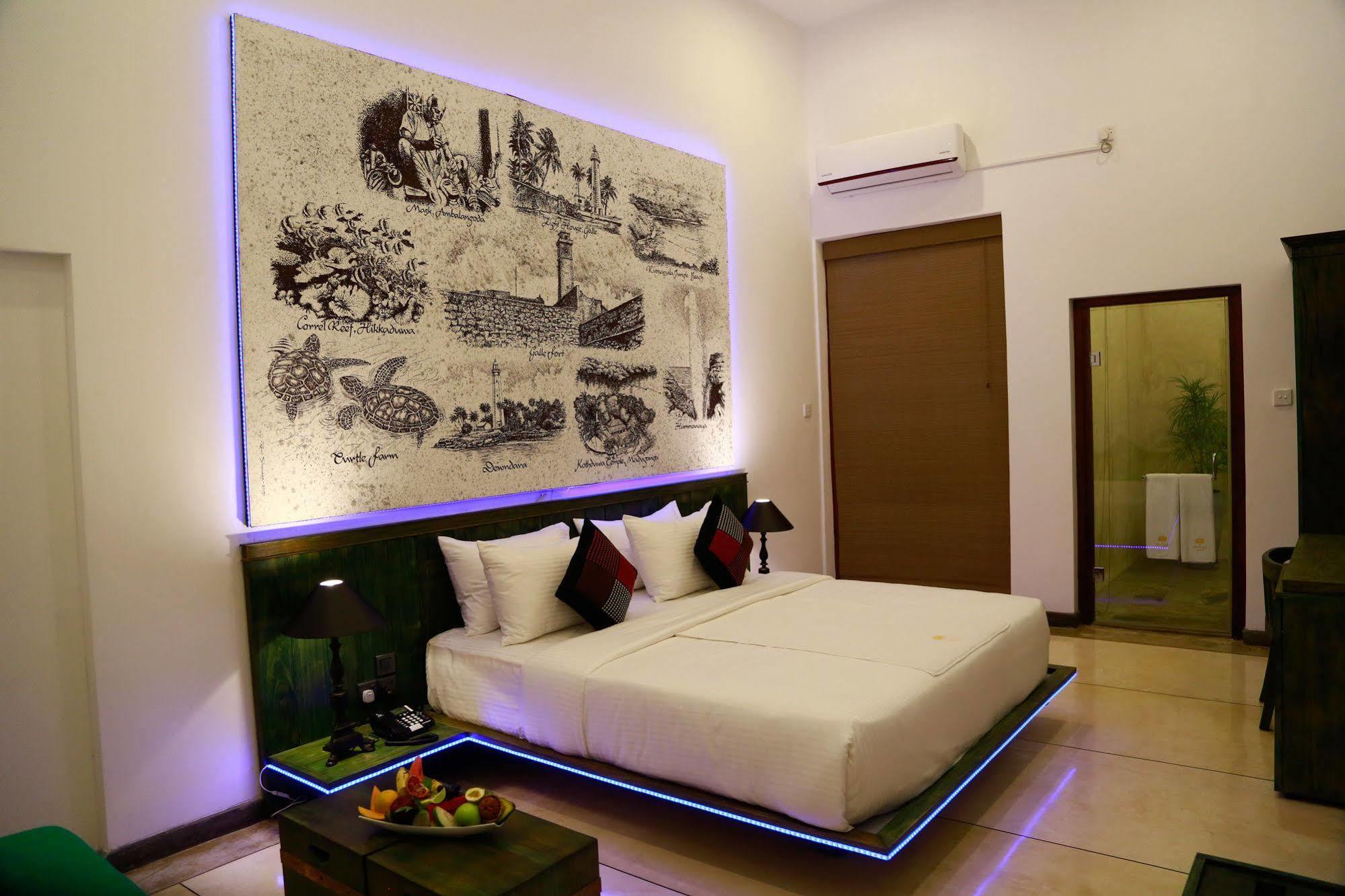 Tranquil Negombo Boutique Hotel Exterior photo